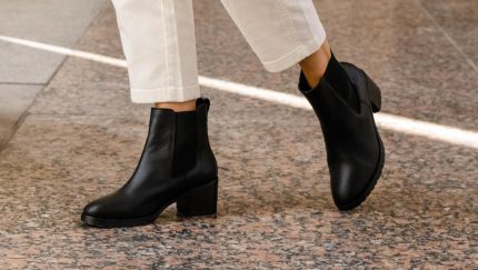 Nisolo Ana Go-To Heeled Chelsea Boot Black/Black